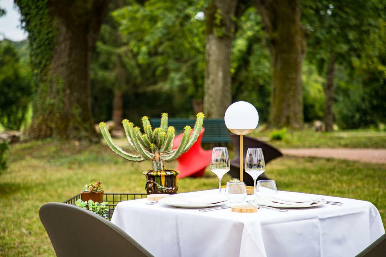 Hotel Restaurant Gastronomique La Huchette Replonges Dış mekan fotoğraf